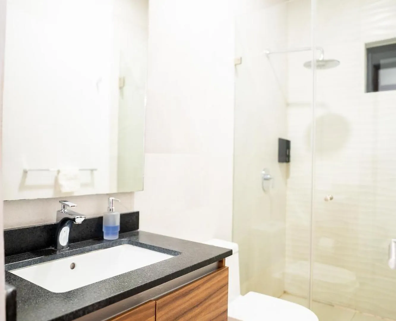 Excelente Ubicacion En Colonia Americana Guadalajara Apartamento